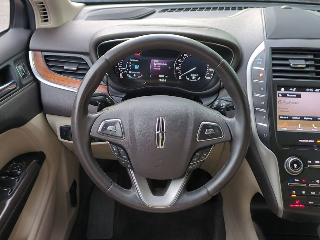 Thumbnail: 2017 Lincoln MKC - 13