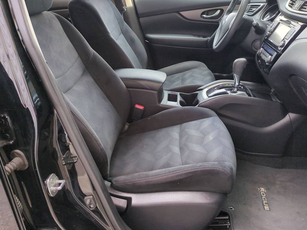 Thumbnail: 2014 Nissan Rogue - 30