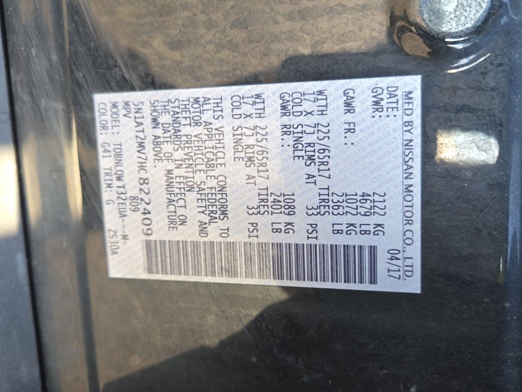 Thumbnail: 2017 Nissan Rogue - 8