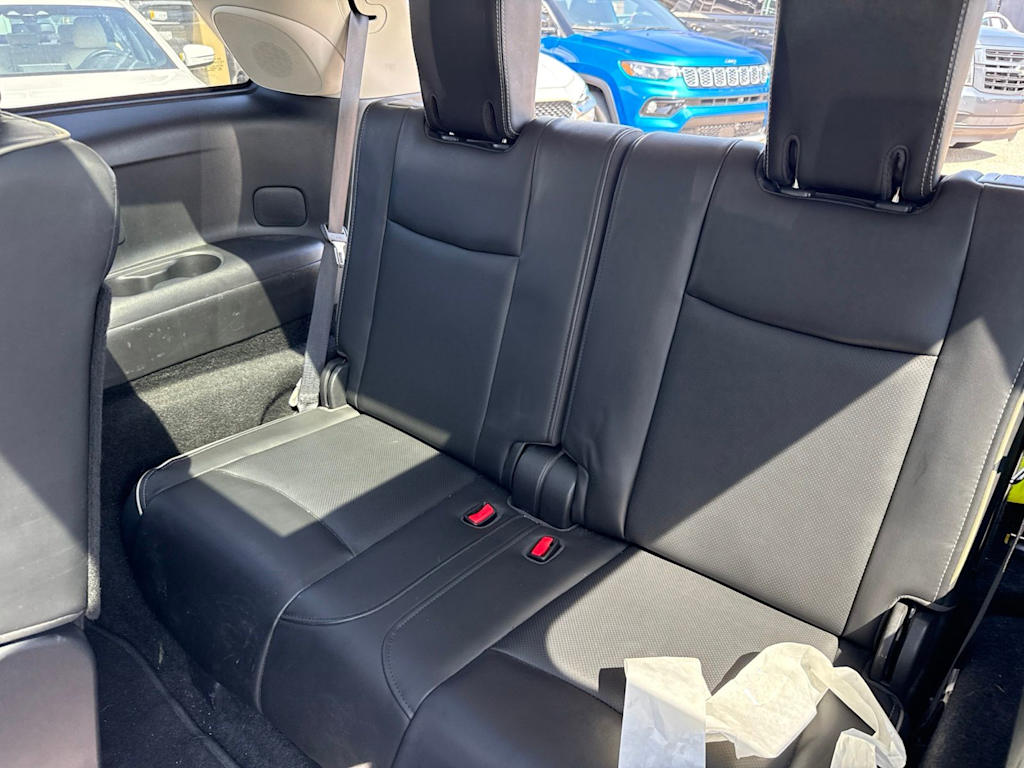 Thumbnail: 2018 INFINITI QX60 - 25