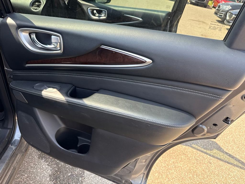 Thumbnail: 2018 INFINITI QX60 - 28