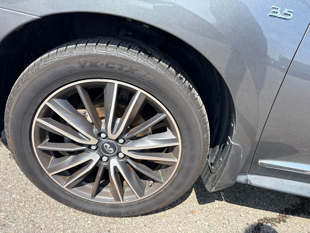 Thumbnail: 2018 INFINITI QX60 - 8