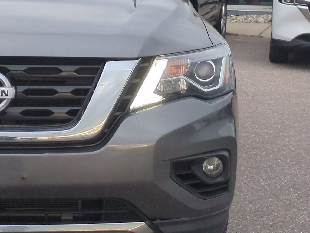 Thumbnail: 2018 Nissan Pathfinder - 23