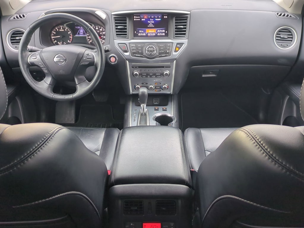 Thumbnail: 2018 Nissan Pathfinder - 9