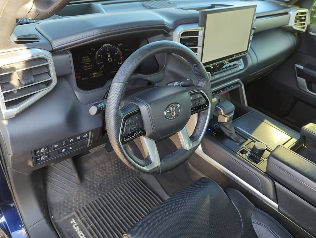 2022 Toyota Tundra Platinum 2