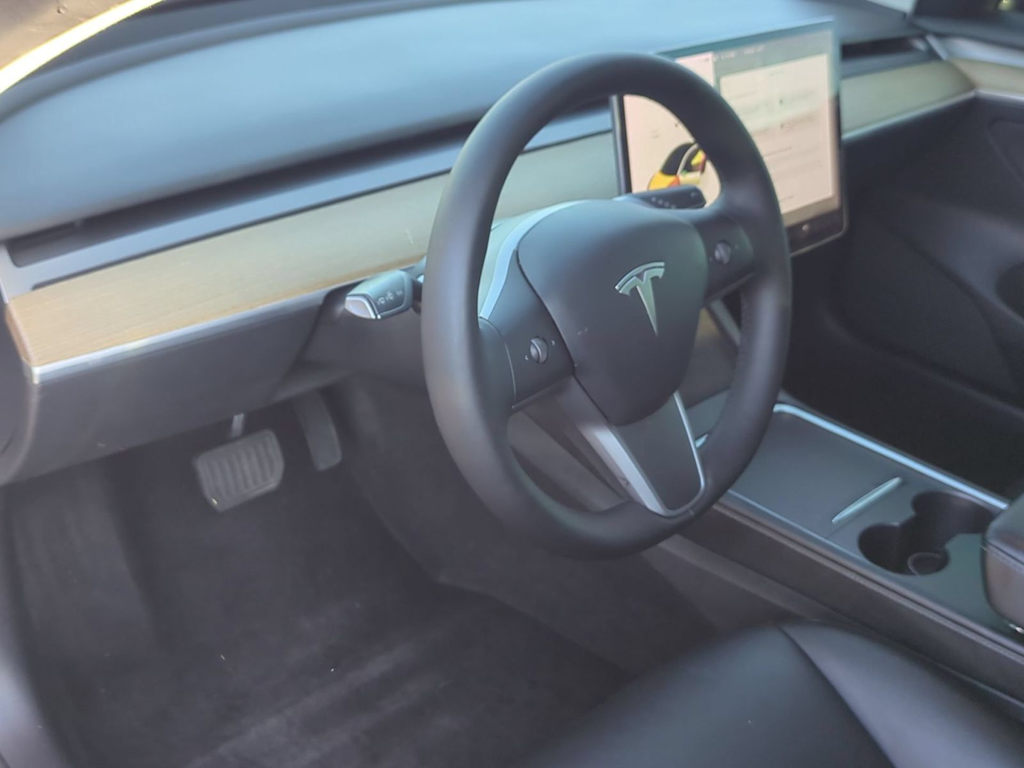 Thumbnail: 2022 Tesla Model 3 - 2