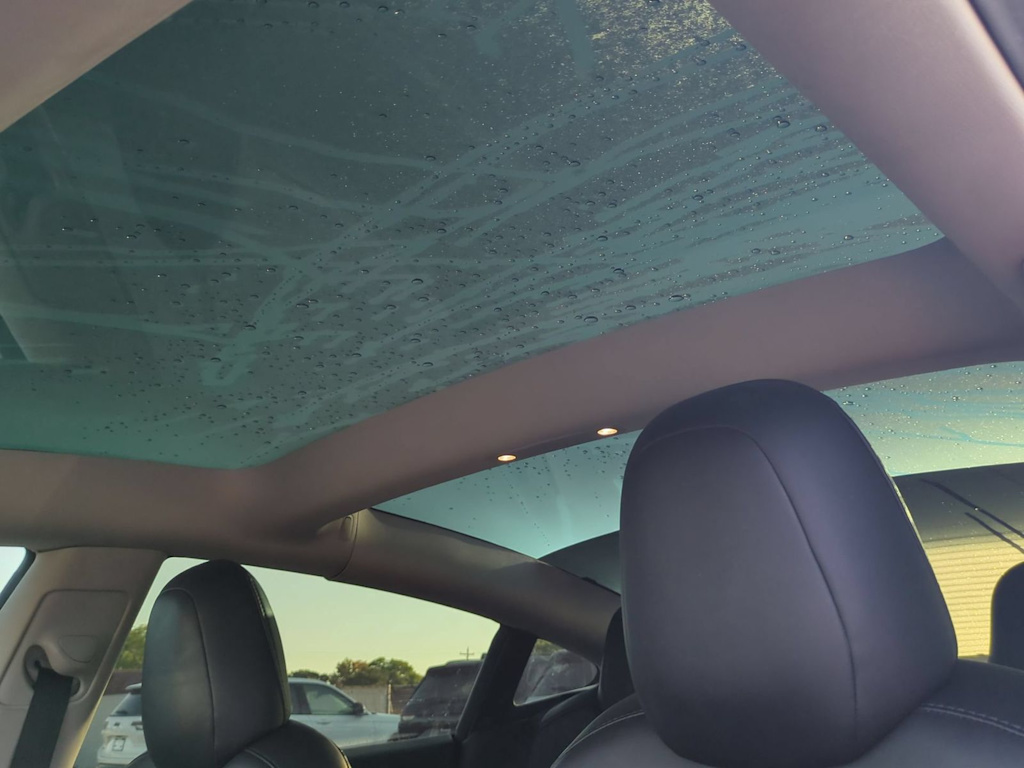 Thumbnail: 2022 Tesla Model 3 - 25
