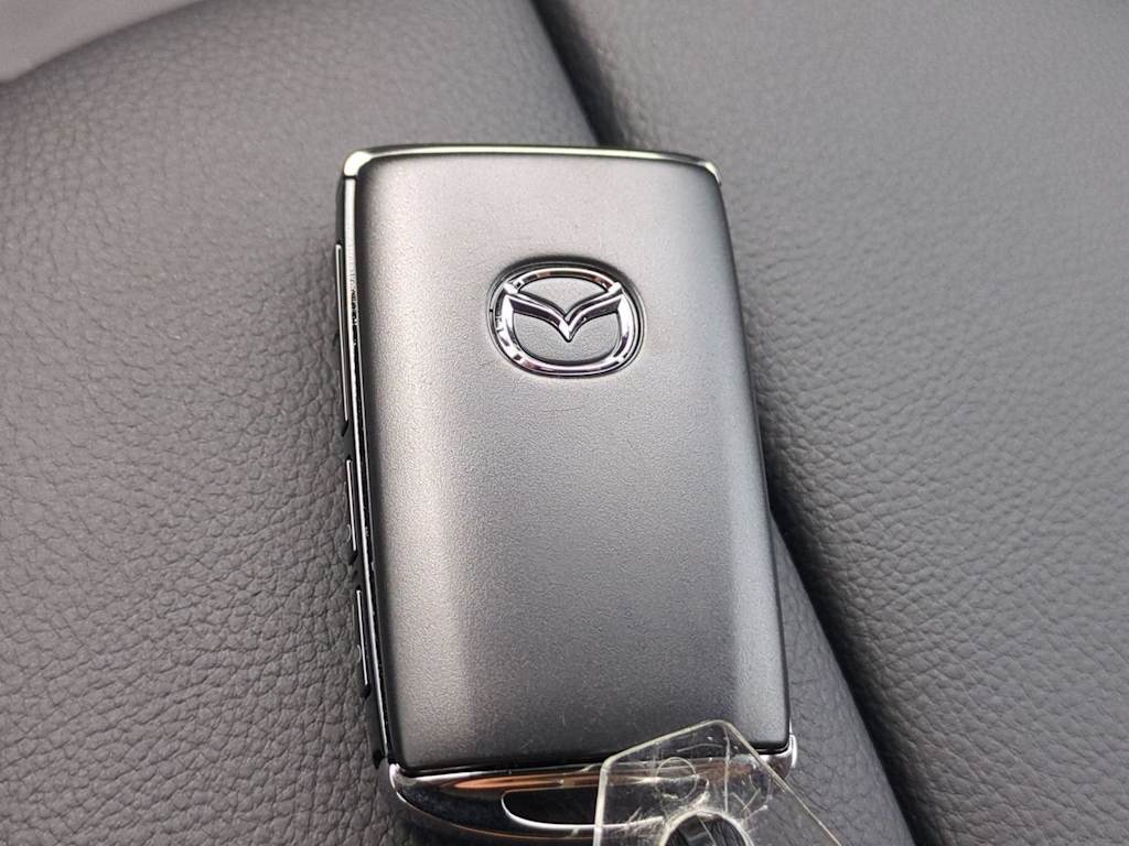 Thumbnail: 2026 Mazda CX-50 - 35