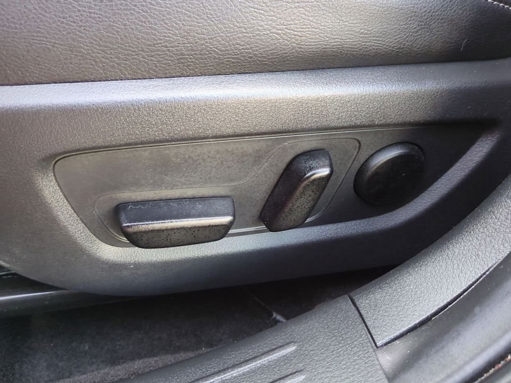 Thumbnail: 2025 Mazda CX-50 - 24