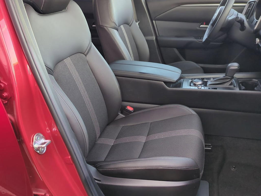 Thumbnail: 2025 Mazda CX-50 - 12