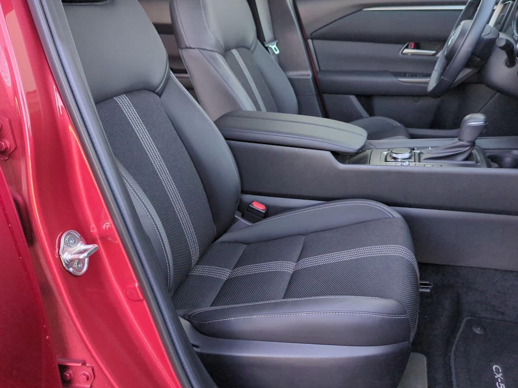 Thumbnail: 2025 Mazda CX-50 - 12