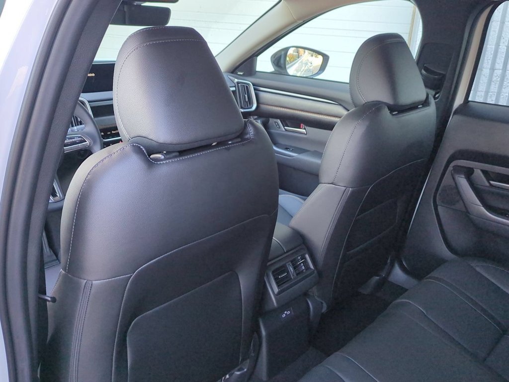 Thumbnail: 2026 Mazda CX-50 - 11