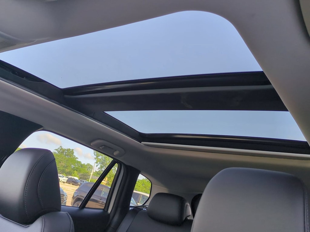 Thumbnail: 2026 Mazda CX-50 - 25