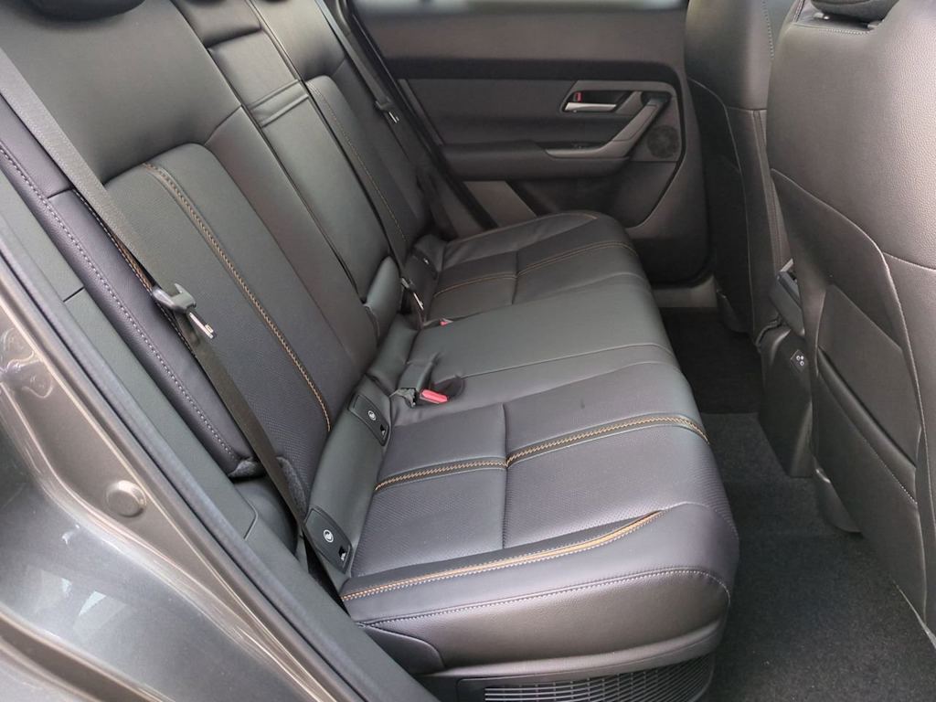 Thumbnail: 2025 Mazda CX-50 - 25