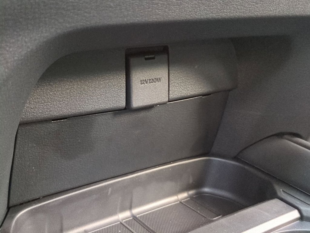 Thumbnail: 2025 Mazda CX-50 - 33