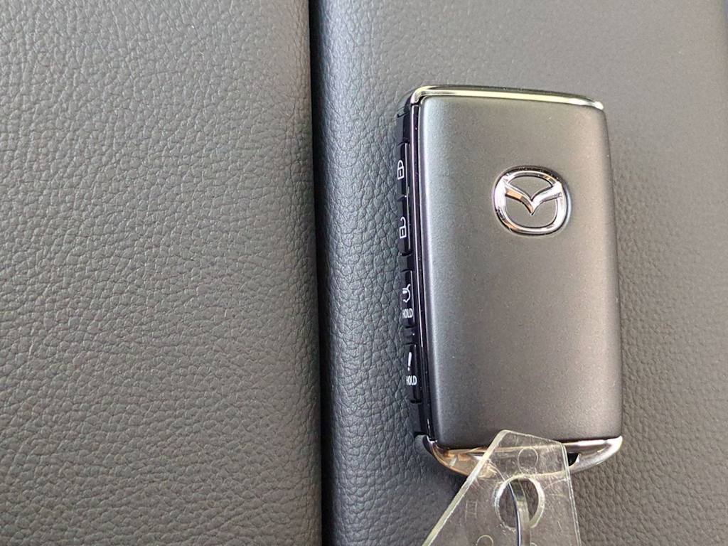 Thumbnail: 2025 Mazda CX-50 - 35