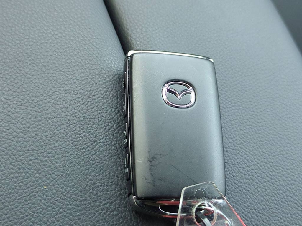 Thumbnail: 2025 Mazda CX-50 - 18