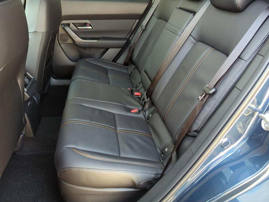 Thumbnail: 2025 Mazda CX-50 - 25