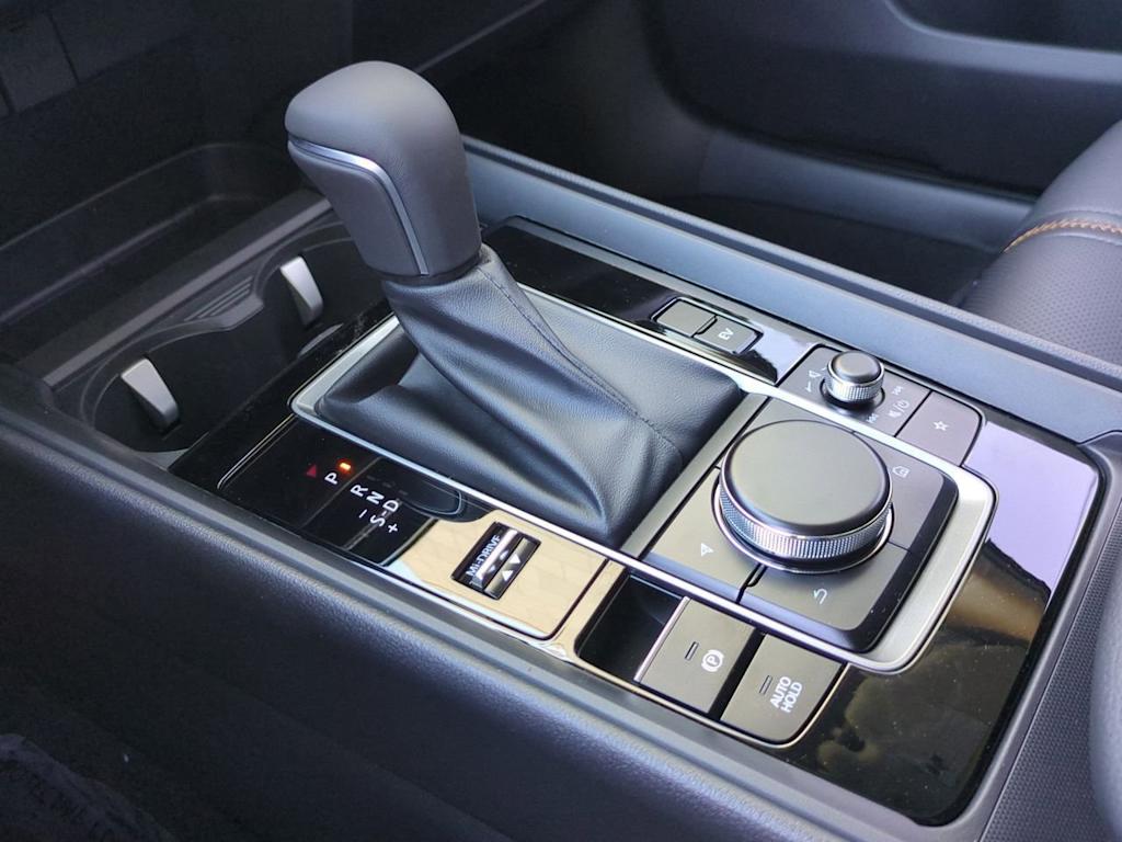 Thumbnail: 2025 Mazda CX-50 - 15