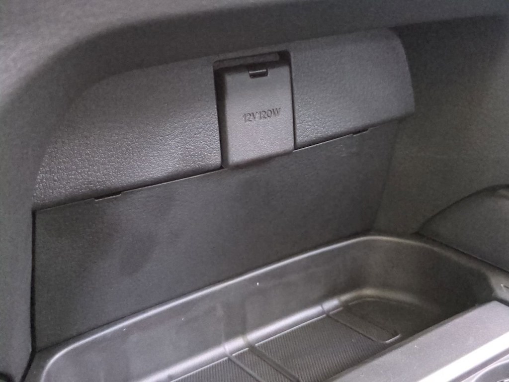 Thumbnail: 2025 Mazda CX-50 - 34