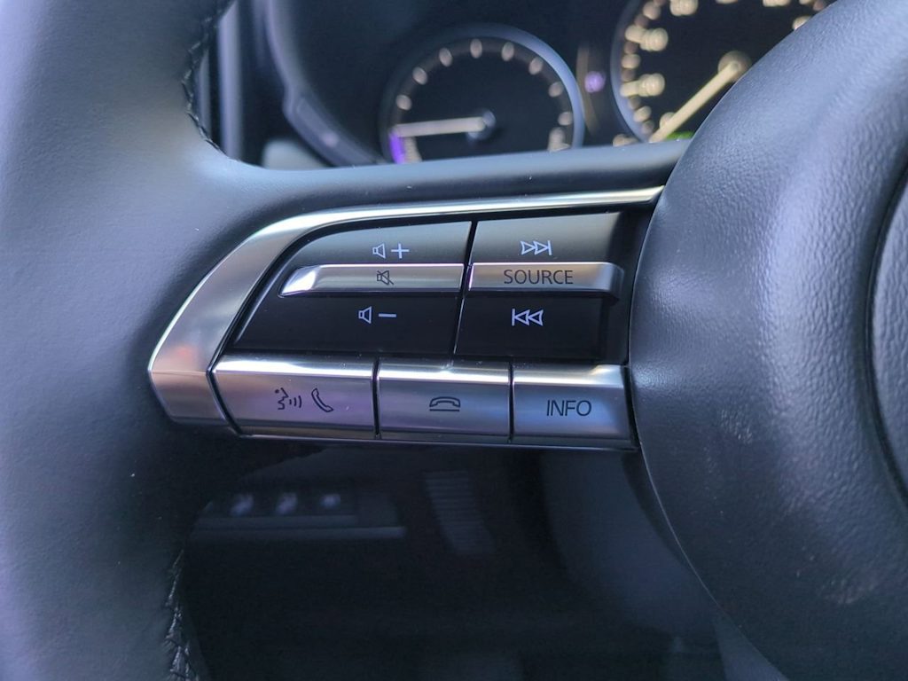 Thumbnail: 2025 Mazda CX-50 - 28