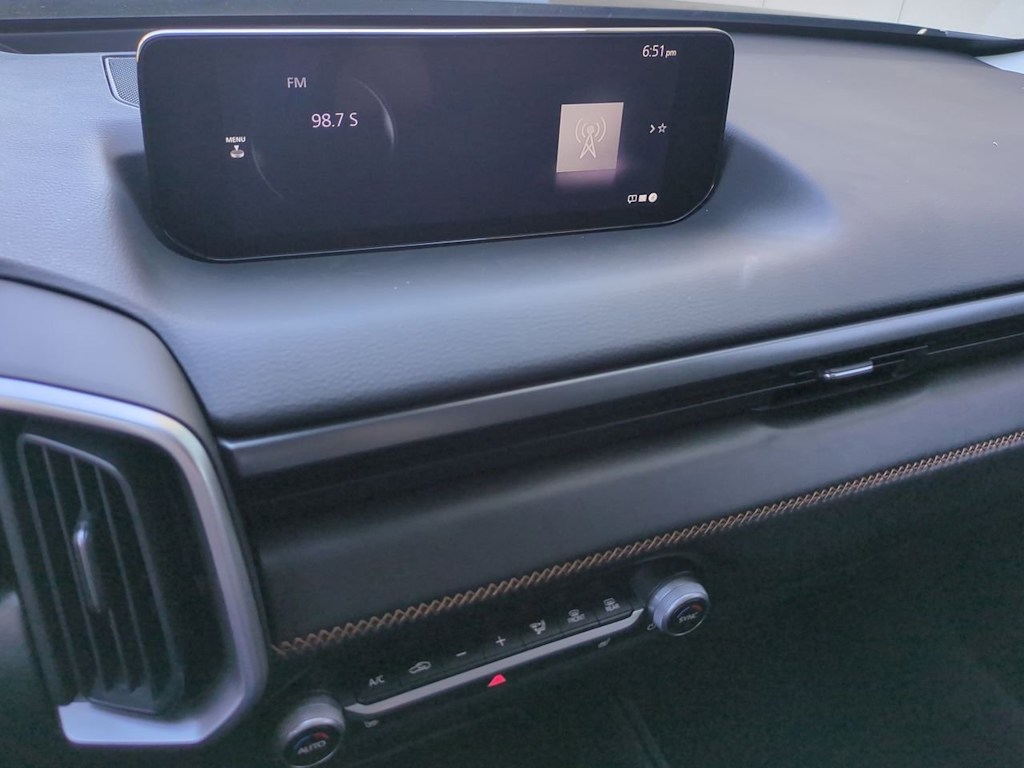 Thumbnail: 2025 Mazda CX-50 - 32