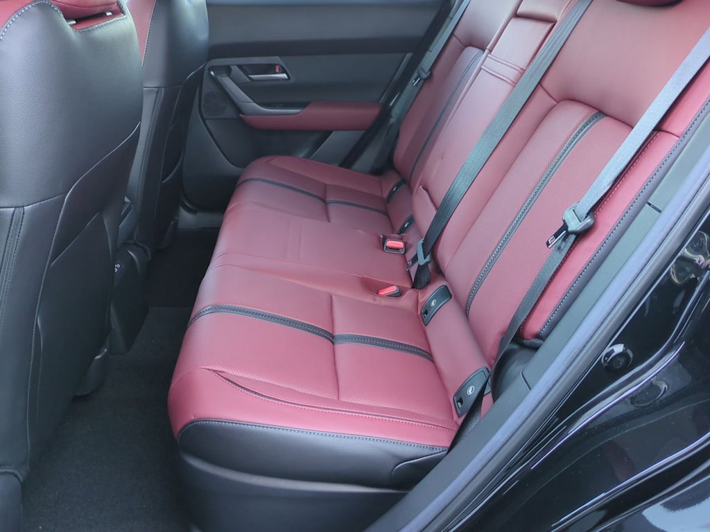 Thumbnail: 2025 Mazda CX-50 - 24