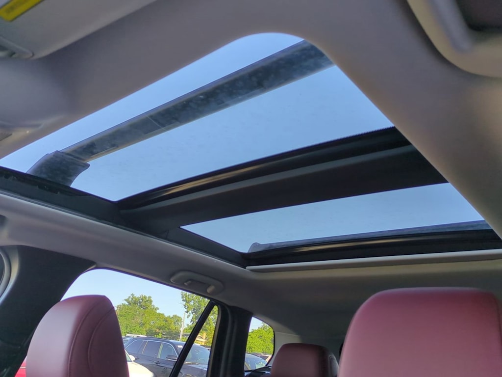 Thumbnail: 2025 Mazda CX-50 - 23