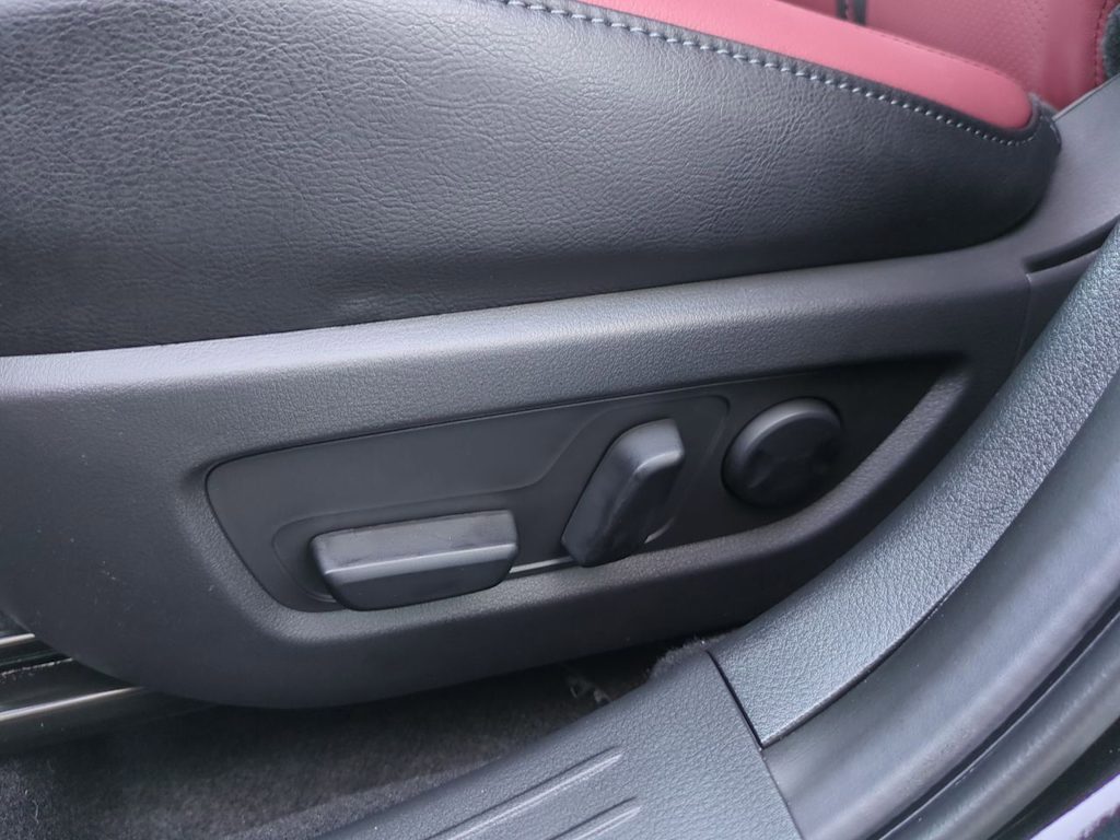 Thumbnail: 2025 Mazda CX-50 - 22