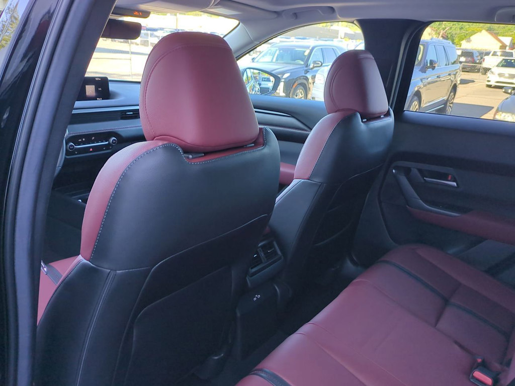 Thumbnail: 2025 Mazda CX-50 - 11