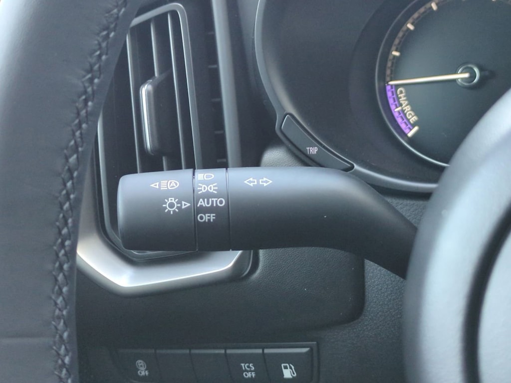 Thumbnail: 2025 Mazda CX-50 - 31