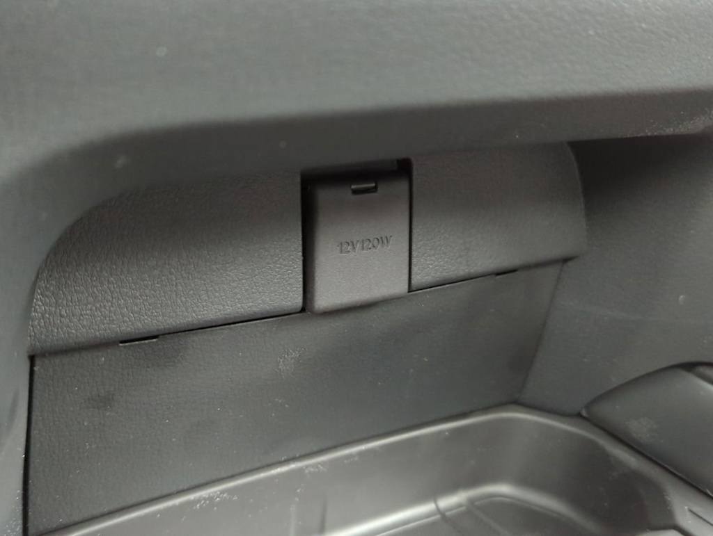 Thumbnail: 2025 Mazda CX-50 - 34