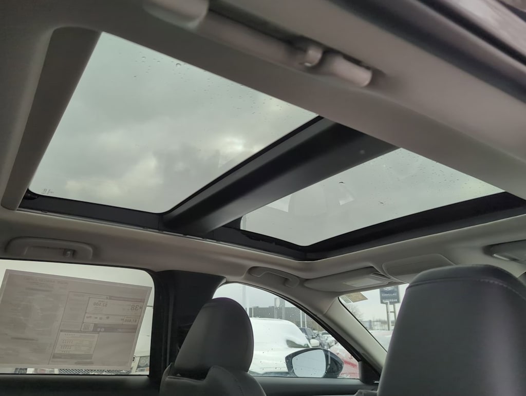 Thumbnail: 2025 Mazda CX-50 - 27