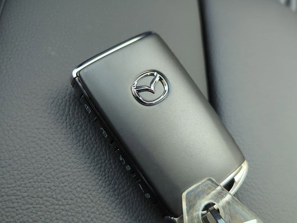 Thumbnail: 2025 Mazda CX-50 - 17