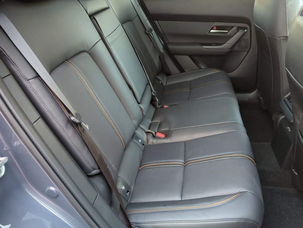 Thumbnail: 2025 Mazda CX-50 - 26