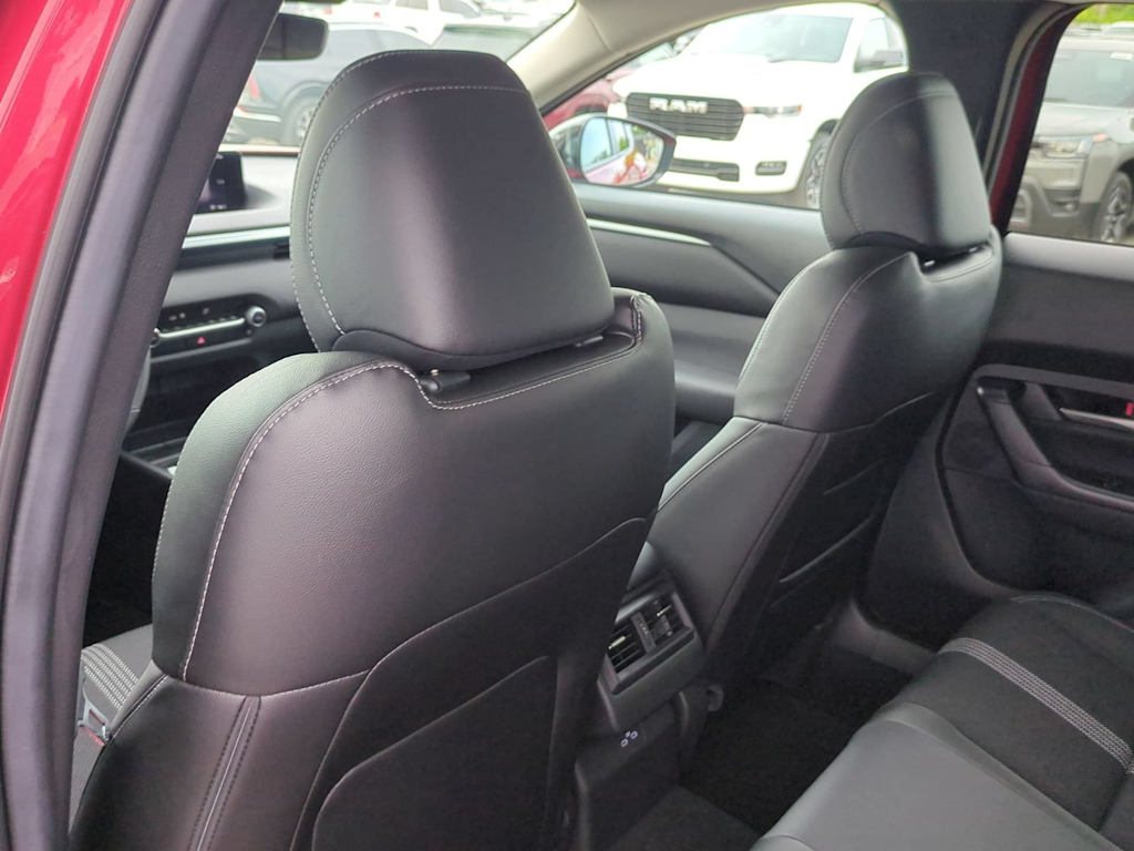Thumbnail: 2026 Mazda CX-50 - 12
