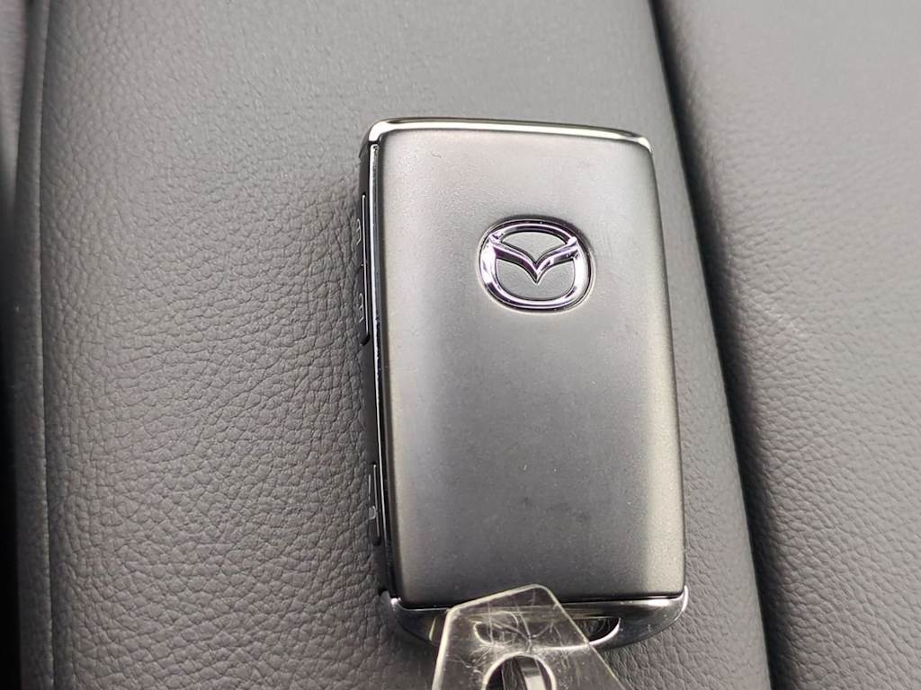 Thumbnail: 2025 Mazda CX-50 - 17