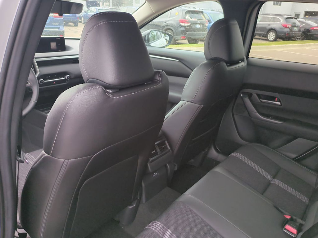 Thumbnail: 2025 Mazda CX-50 - 11