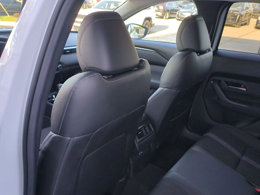 Thumbnail: 2025 Mazda CX-50 - 11