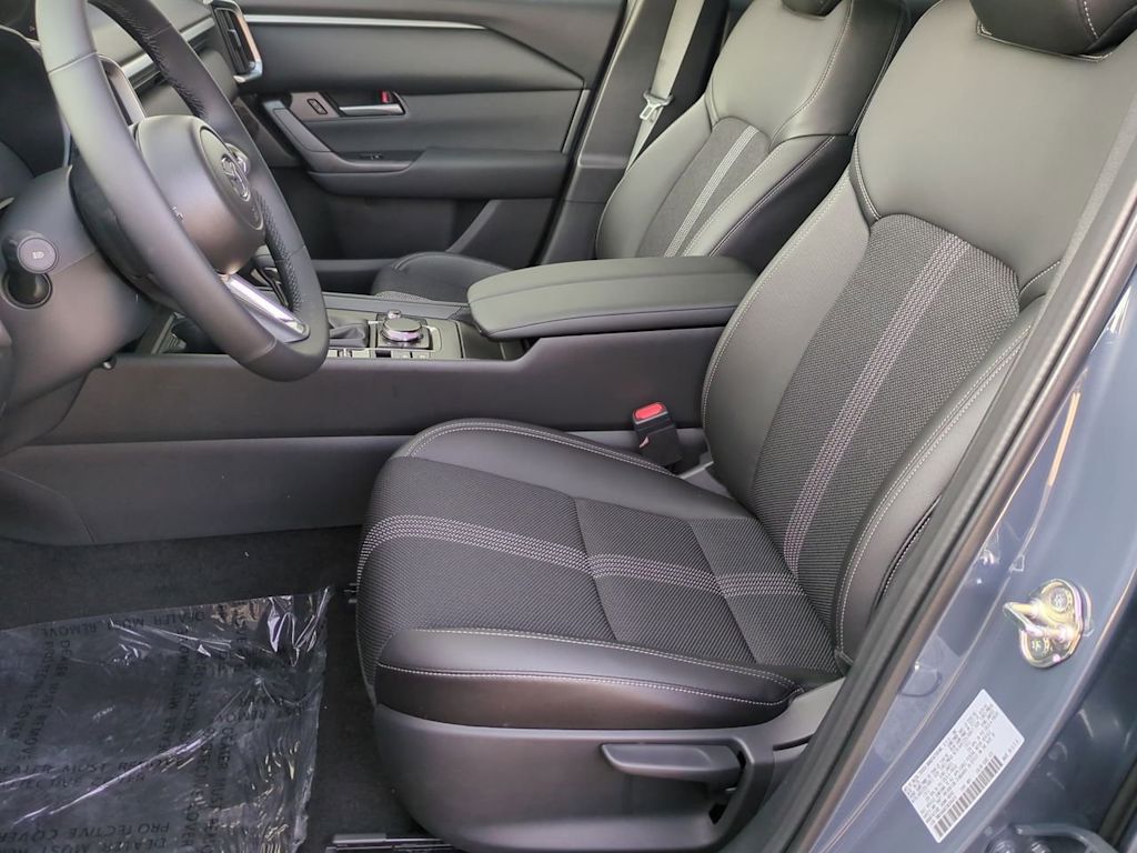 Thumbnail: 2025 Mazda CX-50 - 10