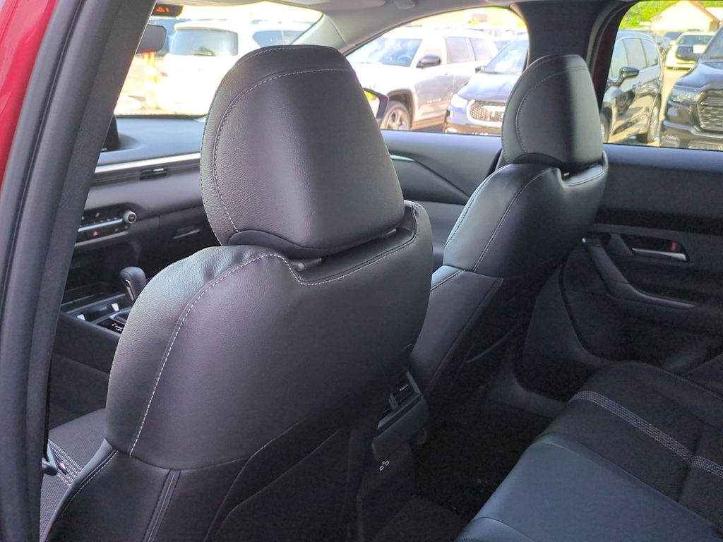 Thumbnail: 2026 Mazda CX-50 - 12