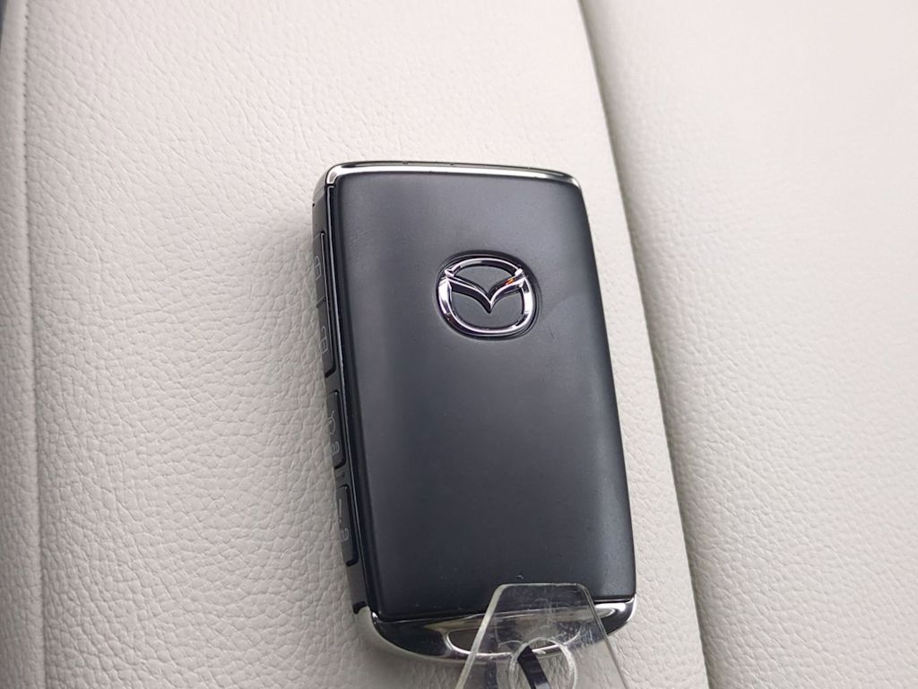 Thumbnail: 2026 Mazda CX-50 - 34