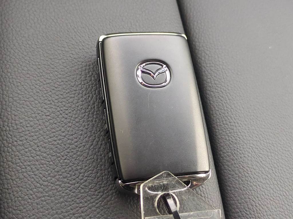 Thumbnail: 2026 Mazda CX-50 - 34