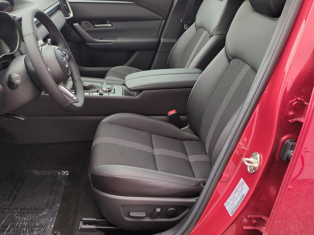 Thumbnail: 2026 Mazda CX-50 - 10
