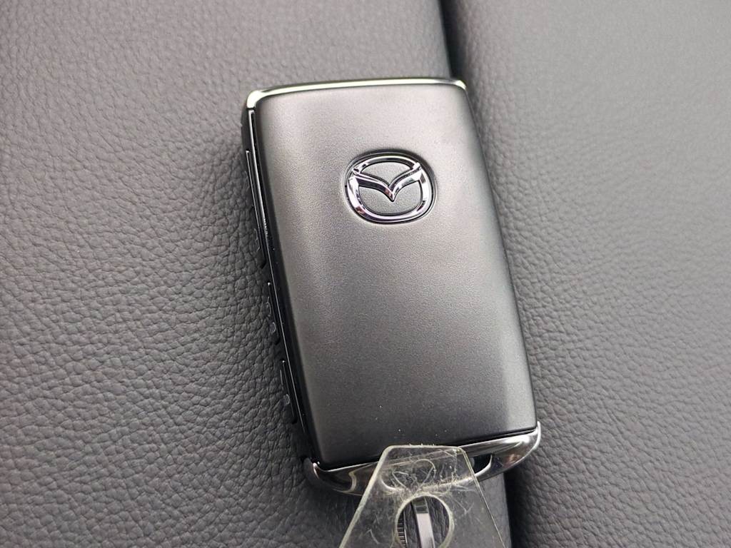 Thumbnail: 2026 Mazda CX-50 - 34