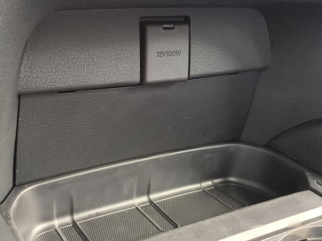 Thumbnail: 2025 Mazda CX-50 - 30