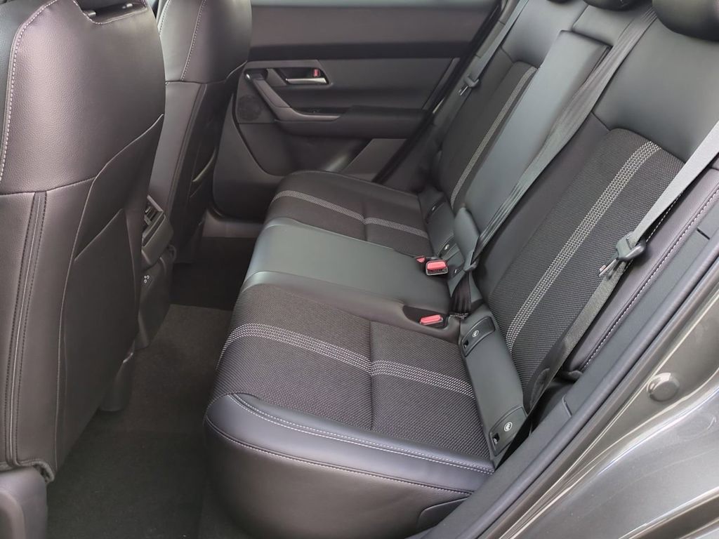 Thumbnail: 2025 Mazda CX-50 - 24