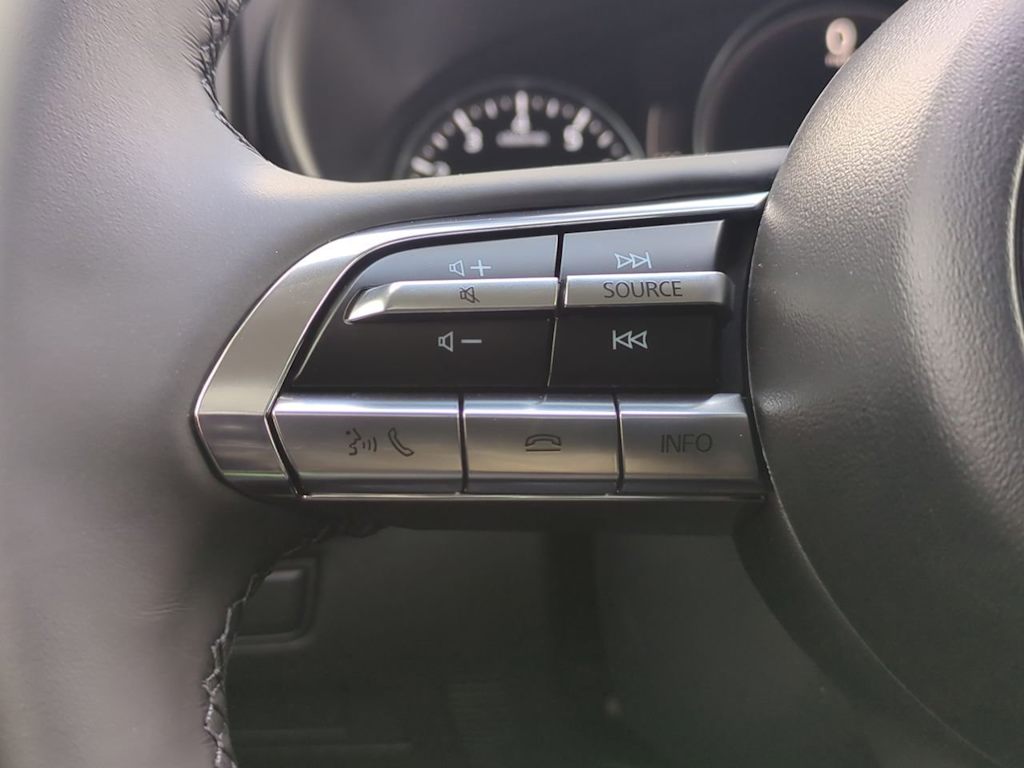 Thumbnail: 2025 Mazda CX-50 - 26