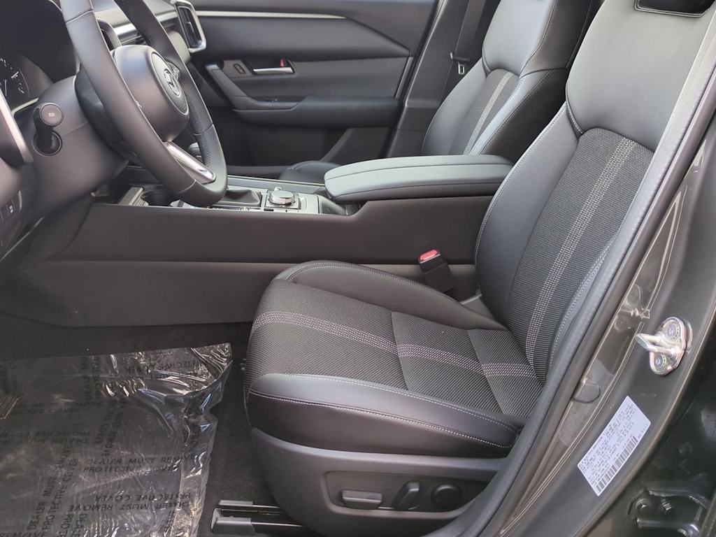 Thumbnail: 2025 Mazda CX-50 - 9