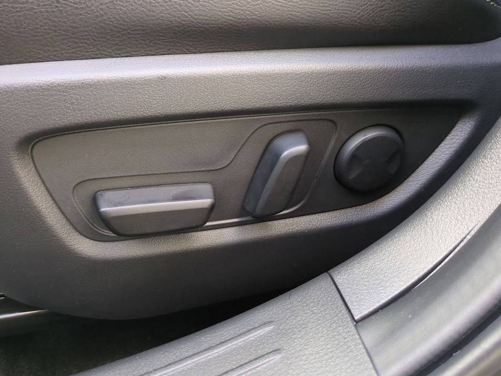 Thumbnail: 2025 Mazda CX-50 - 23